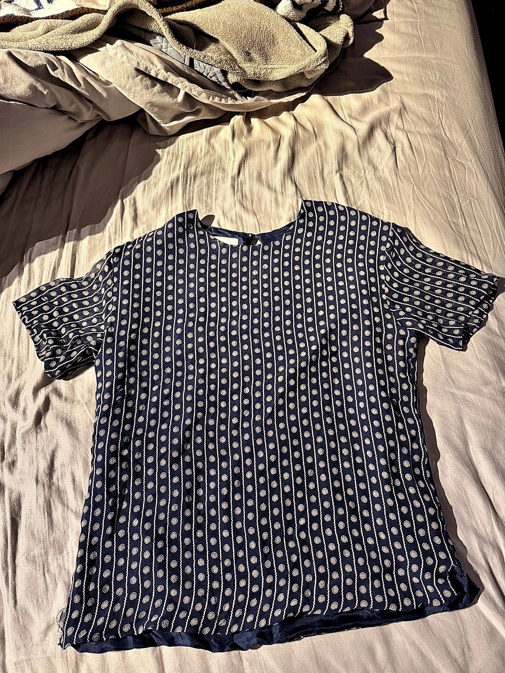 studio J Silk Patterned Short Sleeve Blouse Size 12